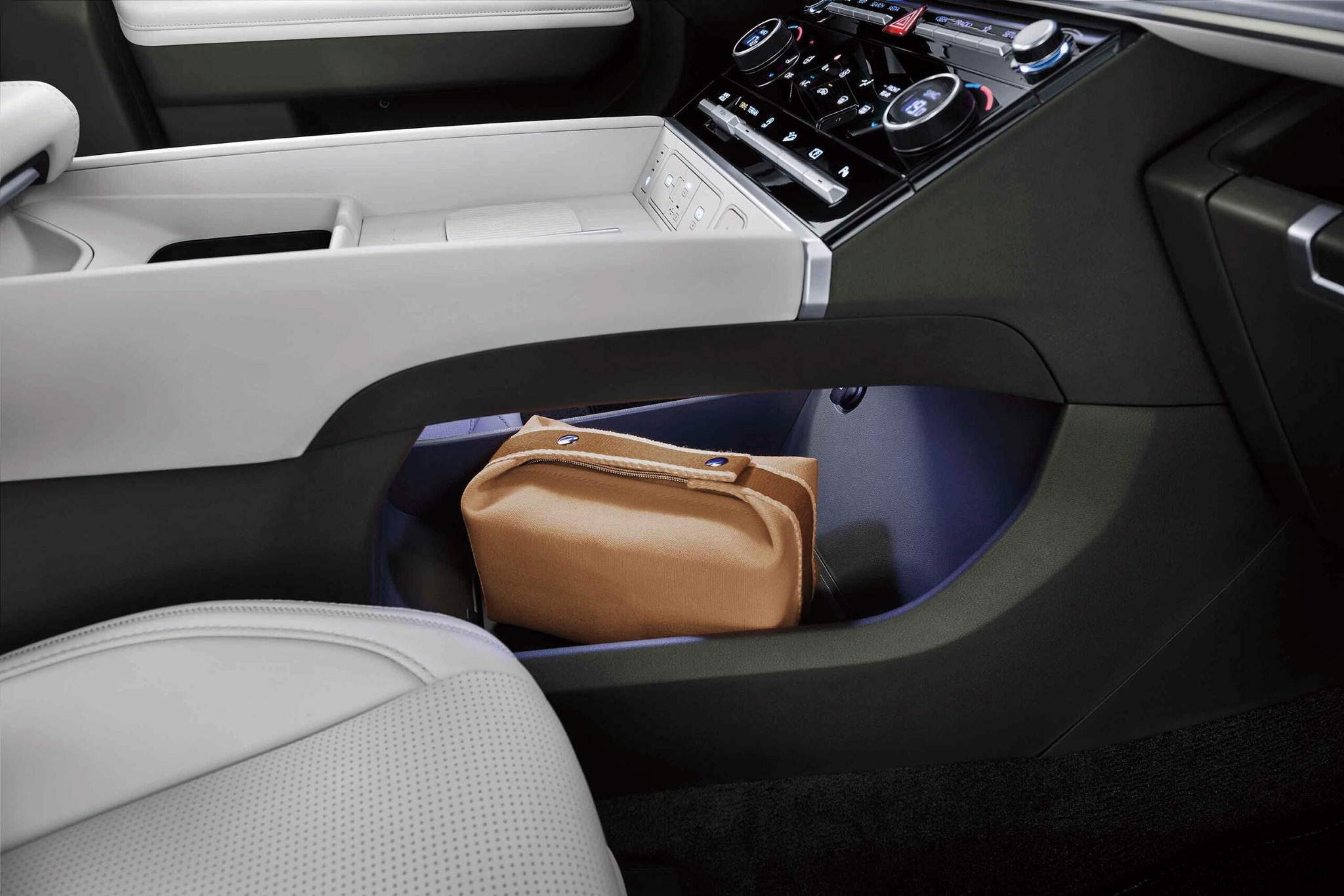 Hyundai Santa Fe - Véhicules neufs à Abidjan