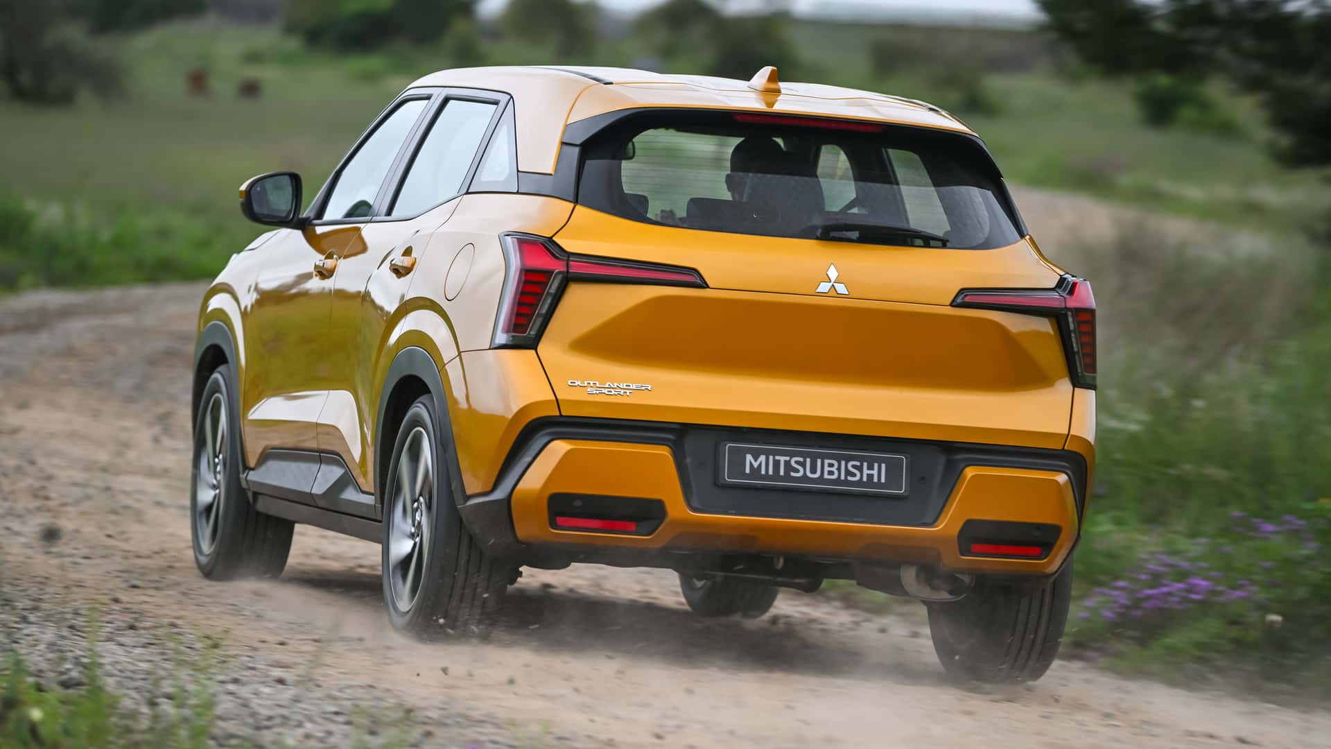 Nouveau Mitsubishi Outlander Sport - Voitures neuves au Sénégal