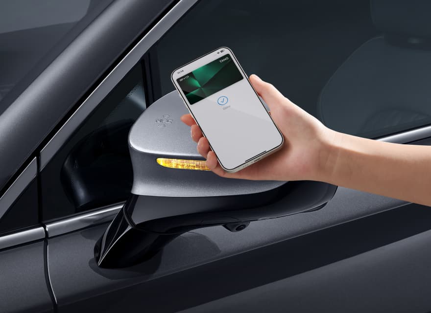 Découvrir la voiture BYD TANG au Sénégal